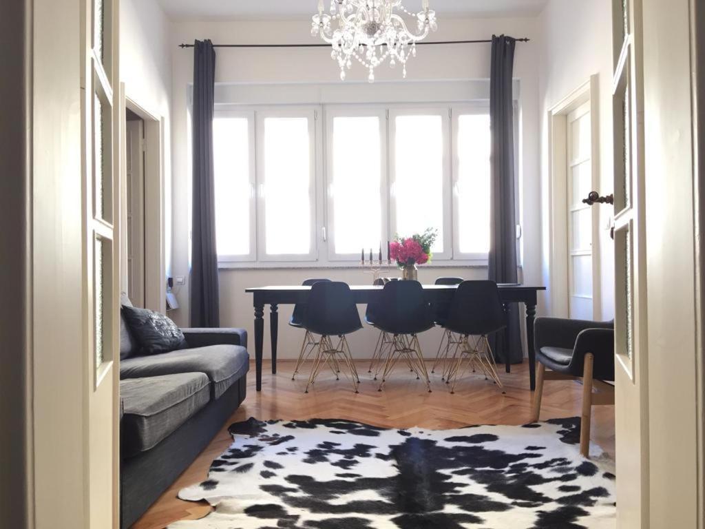 Luxury Old Town Apartment PUY Eksteriør bilde