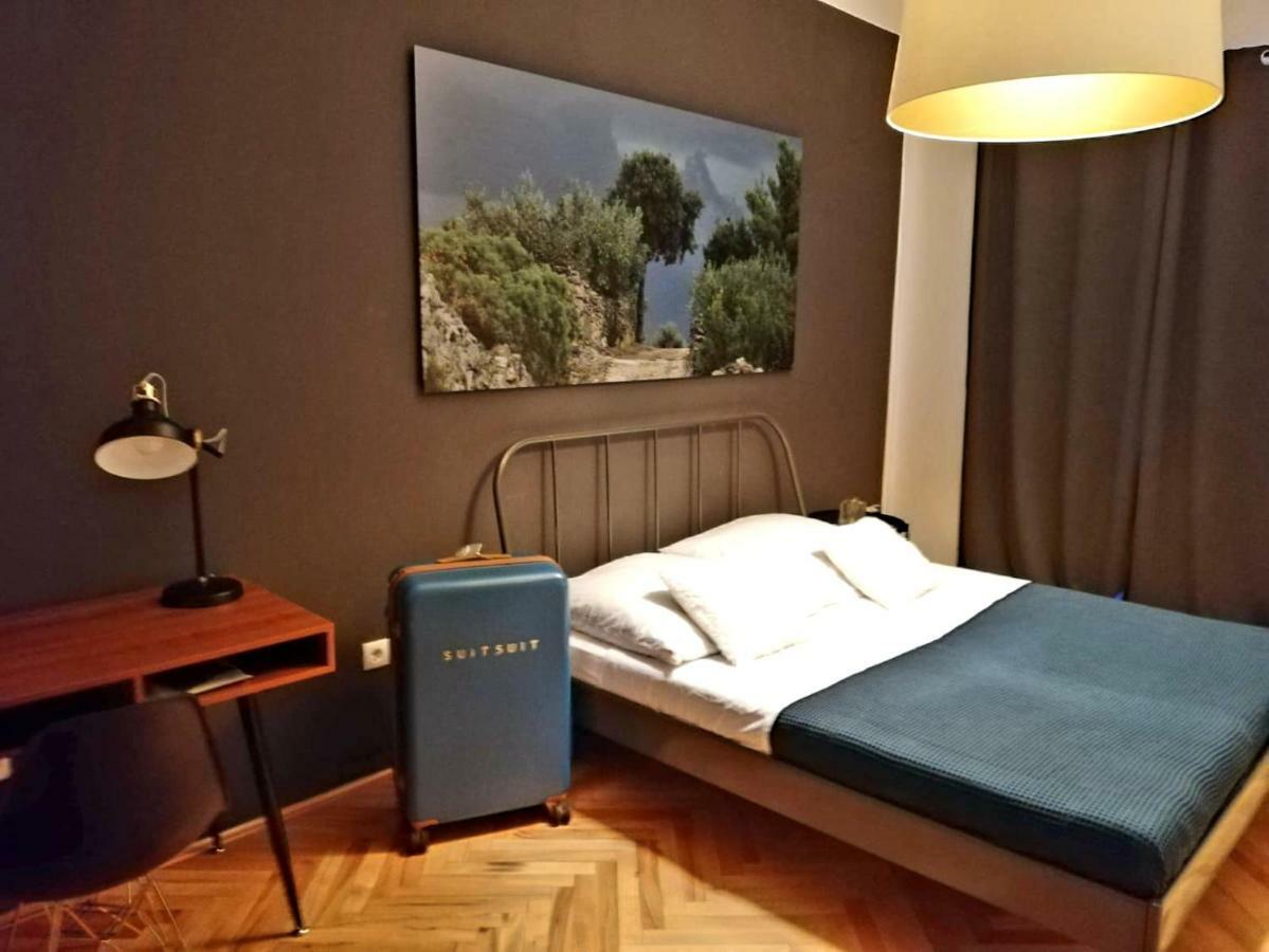Luxury Old Town Apartment PUY Eksteriør bilde
